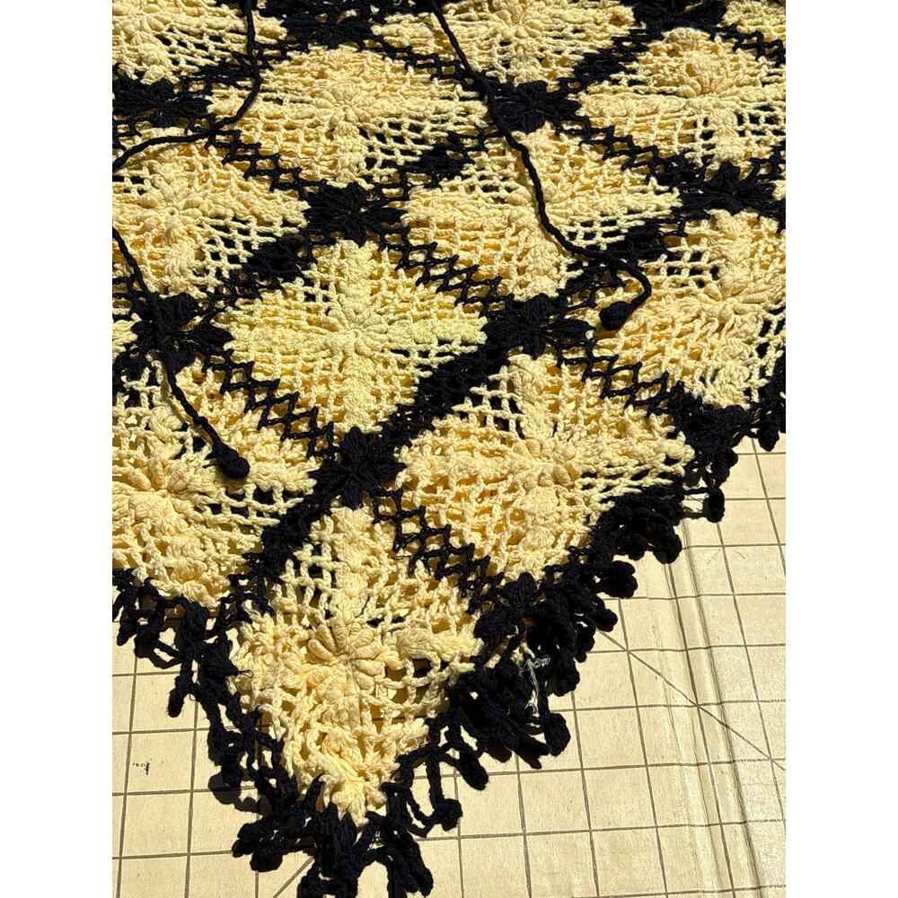 Vtg Handmade crochet yellow black granny square shawl with fringe 35x22 - Picture 3 of 5